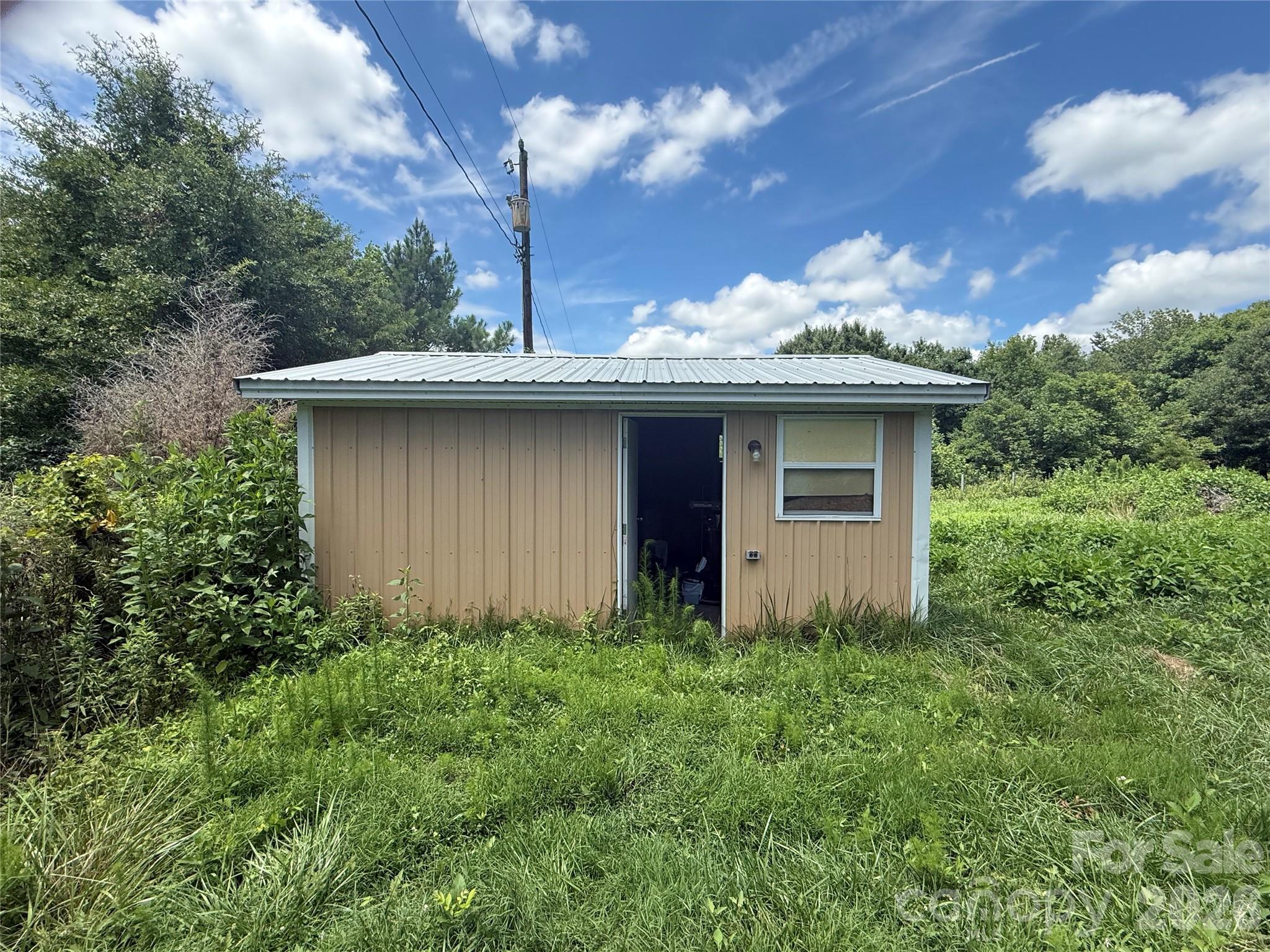 Single Family Residence at 6201 Sapp Road, Rockwell, photo 23 of 36