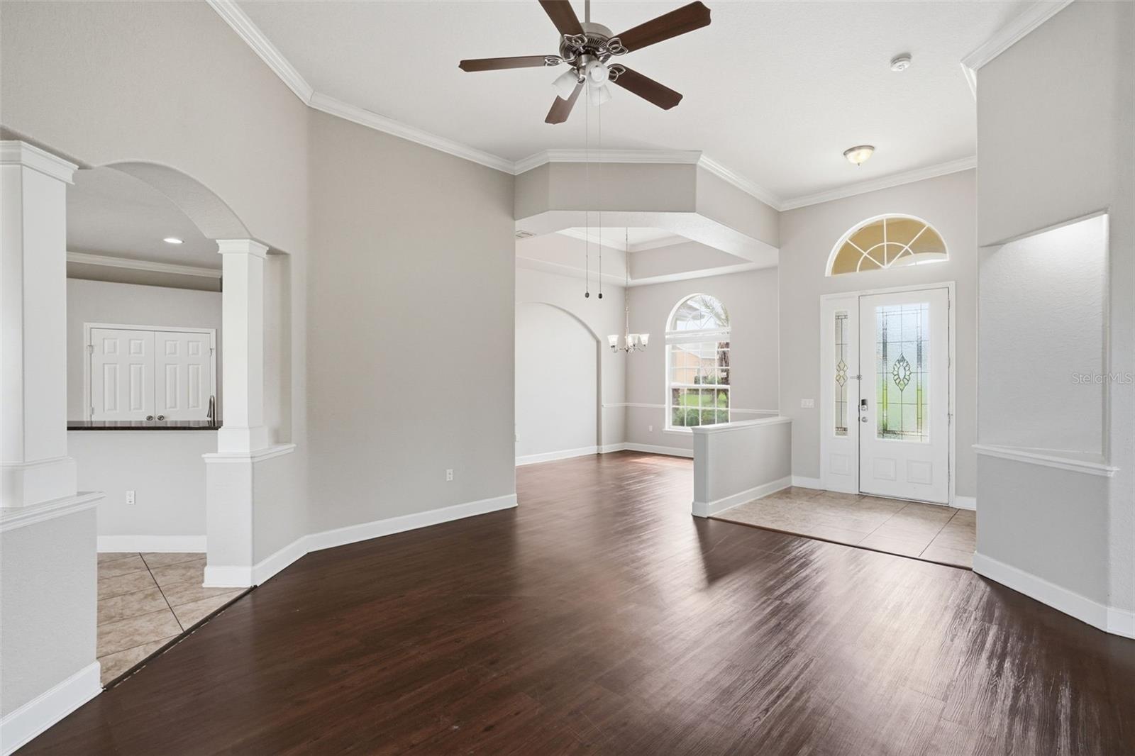 Single Family Residence at 200 LAKE ARIETTA CT, AUBURNDALE, photo 8 of 41