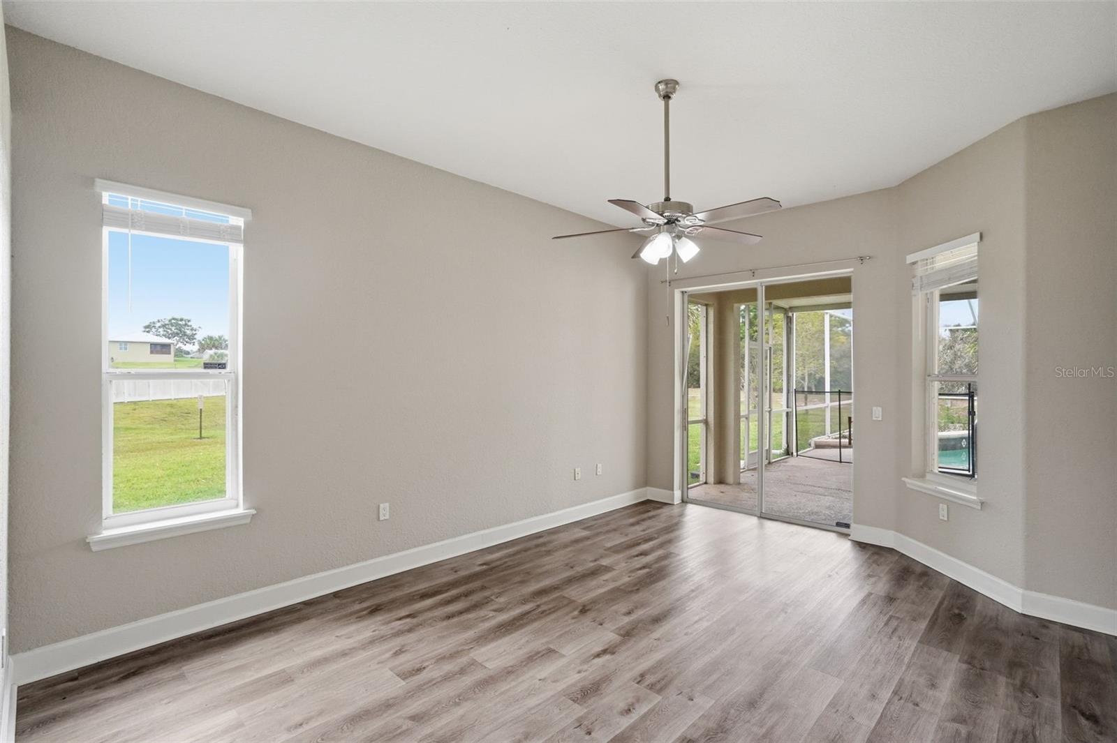 Single Family Residence at 200 LAKE ARIETTA CT, AUBURNDALE, photo 27 of 41