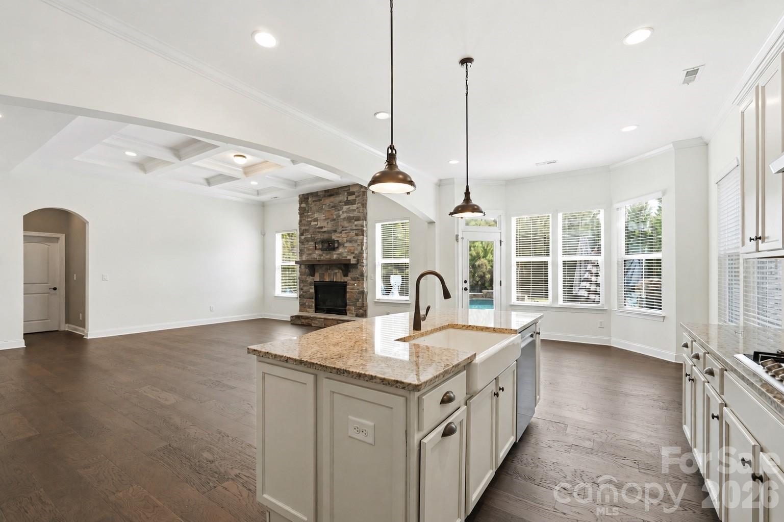 Single Family Residence at 102 Chadderton Way, Waxhaw, photo 7 of 45