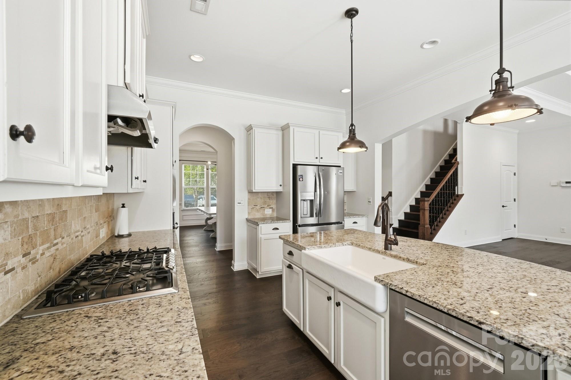 Single Family Residence at 102 Chadderton Way, Waxhaw, photo 11 of 45