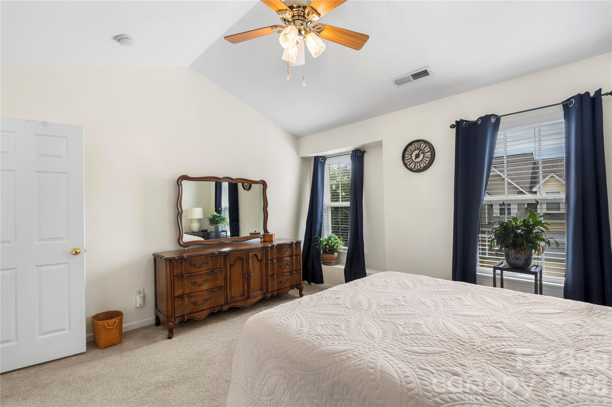 Townhouse at 806 Rock Lake Glen, Fort Mill, photo 34 of 48