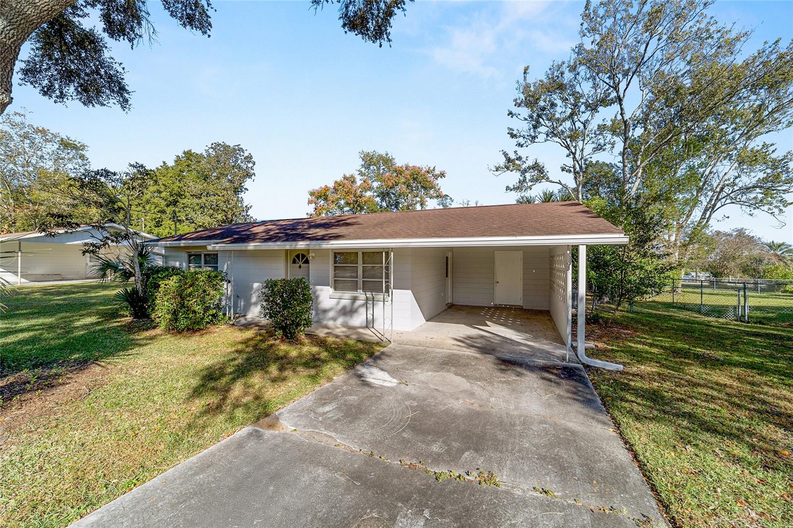 21529 SW HONEYSUCKLE ST