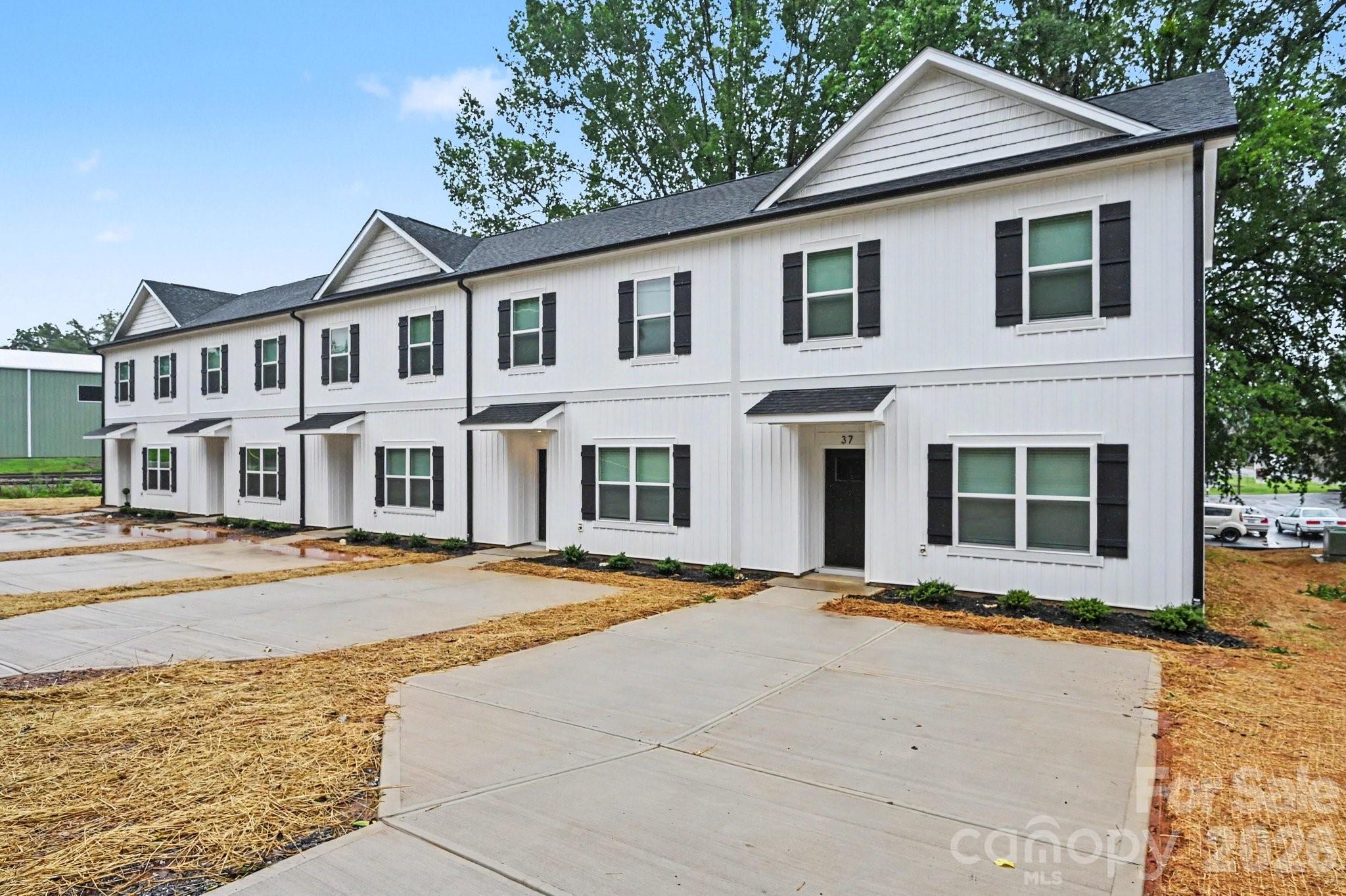 Fiveplex at 53 E 13th Street, Newton, photo 5 of 29