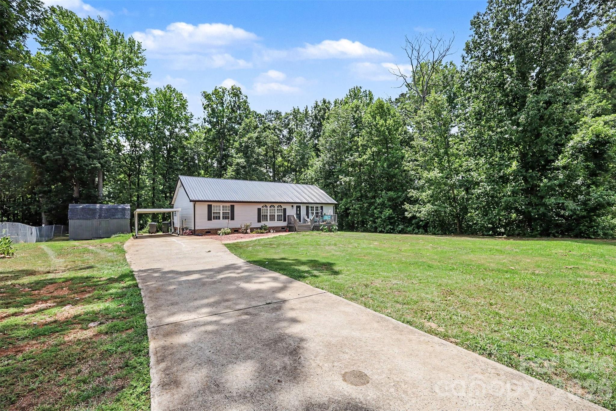 Single Family Residence at 1756 Martin Road, Kings Mountain, photo 2 of 32