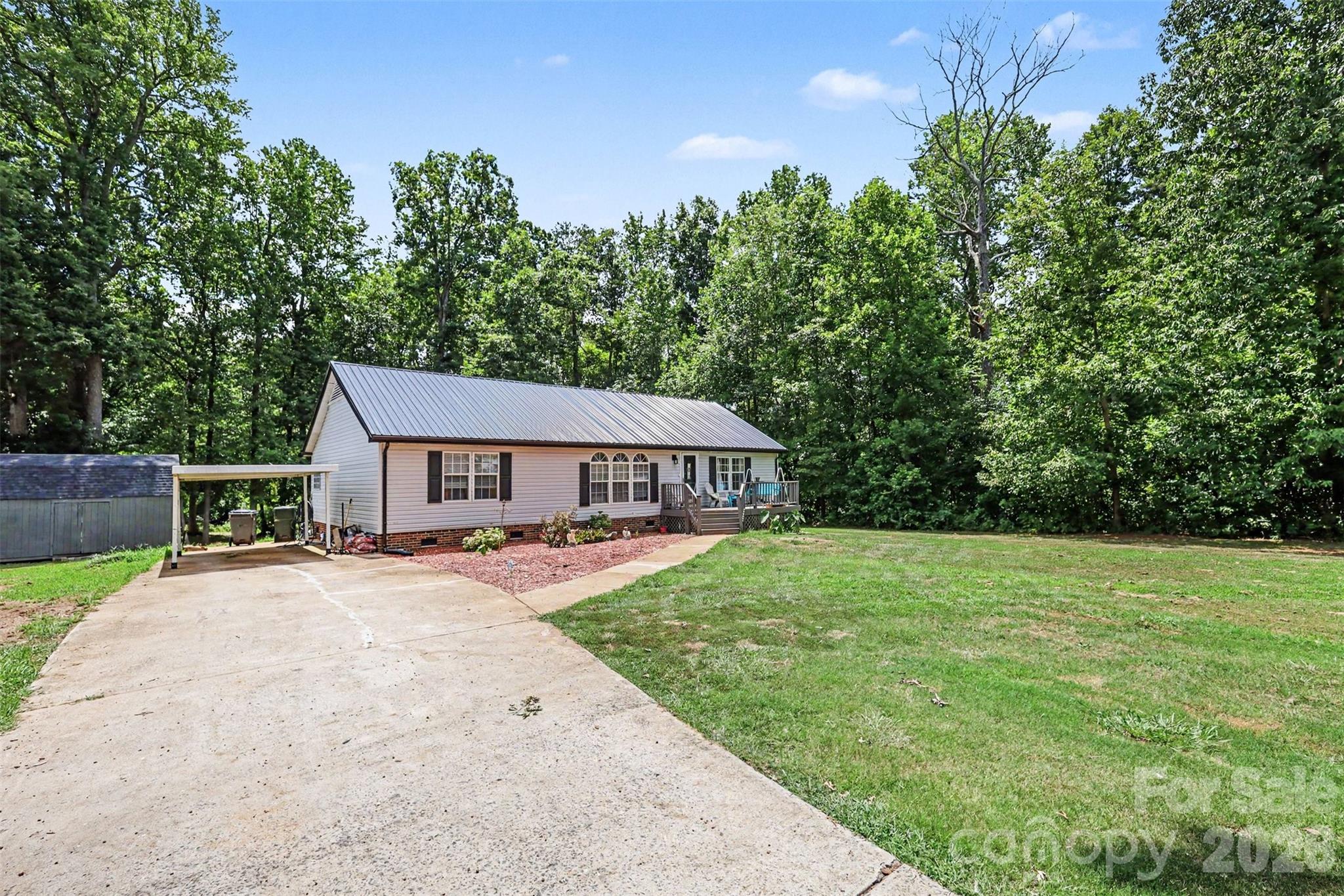 Single Family Residence at 1756 Martin Road, Kings Mountain, photo 3 of 32