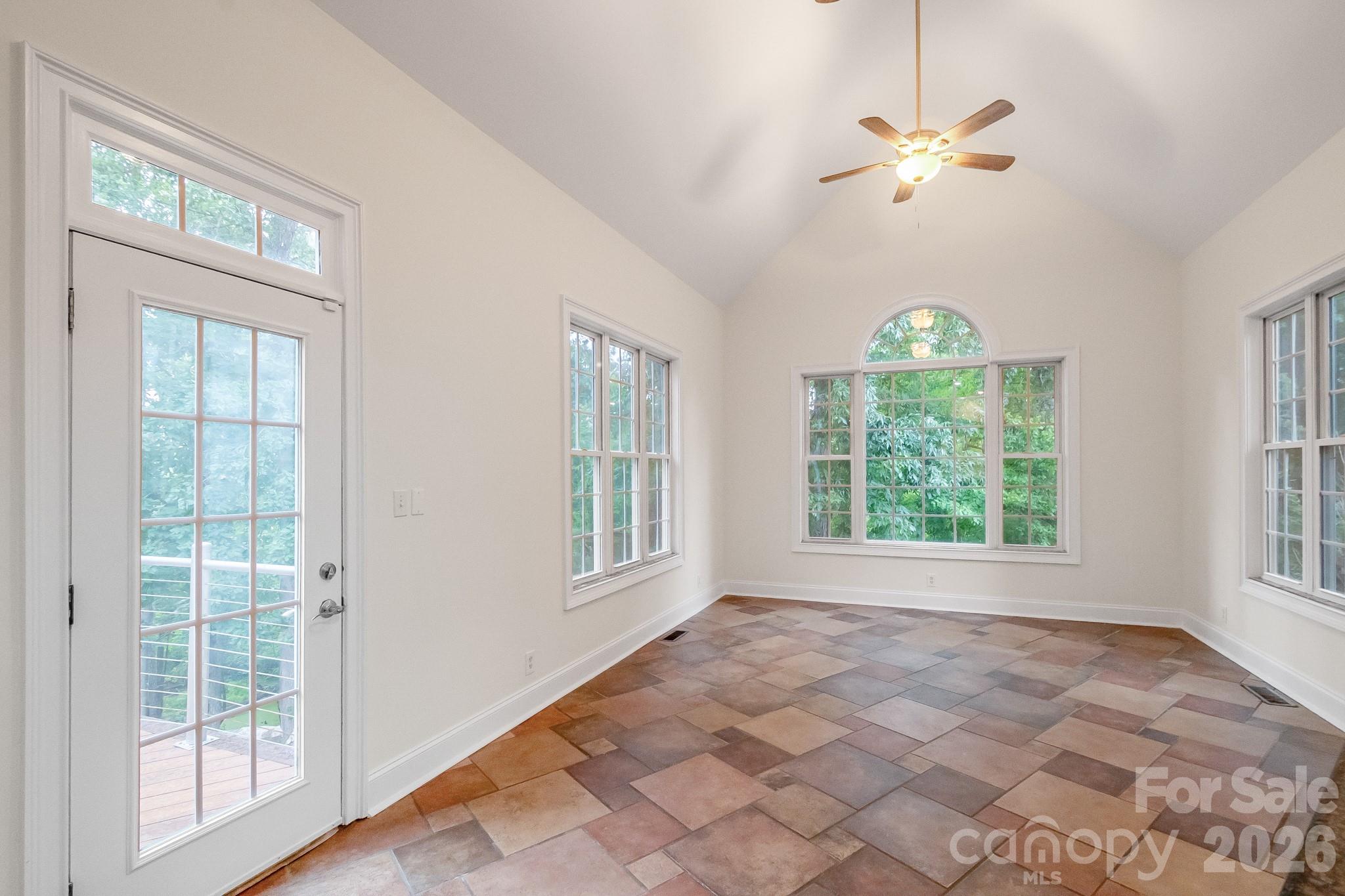 Single Family Residence at 3248 The Knoll Lane, Lancaster, photo 9 of 48