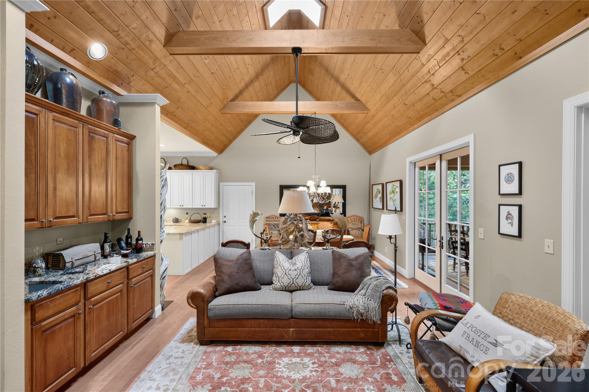 Single Family Residence at 911 Buckberry Drive N, Sapphire, photo 13 of 45
