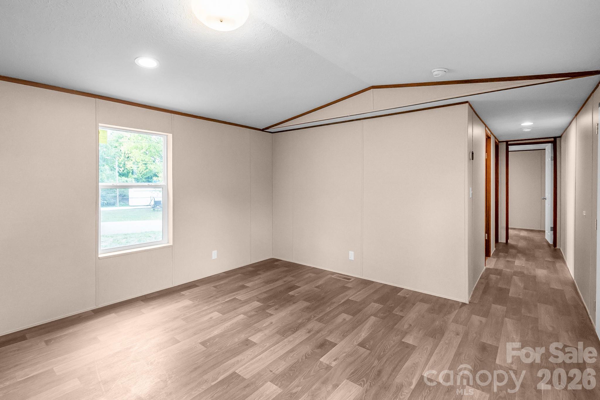 Single Family Residence at 7627 Kershaw Camden Highway, Kershaw, photo 14 of 45