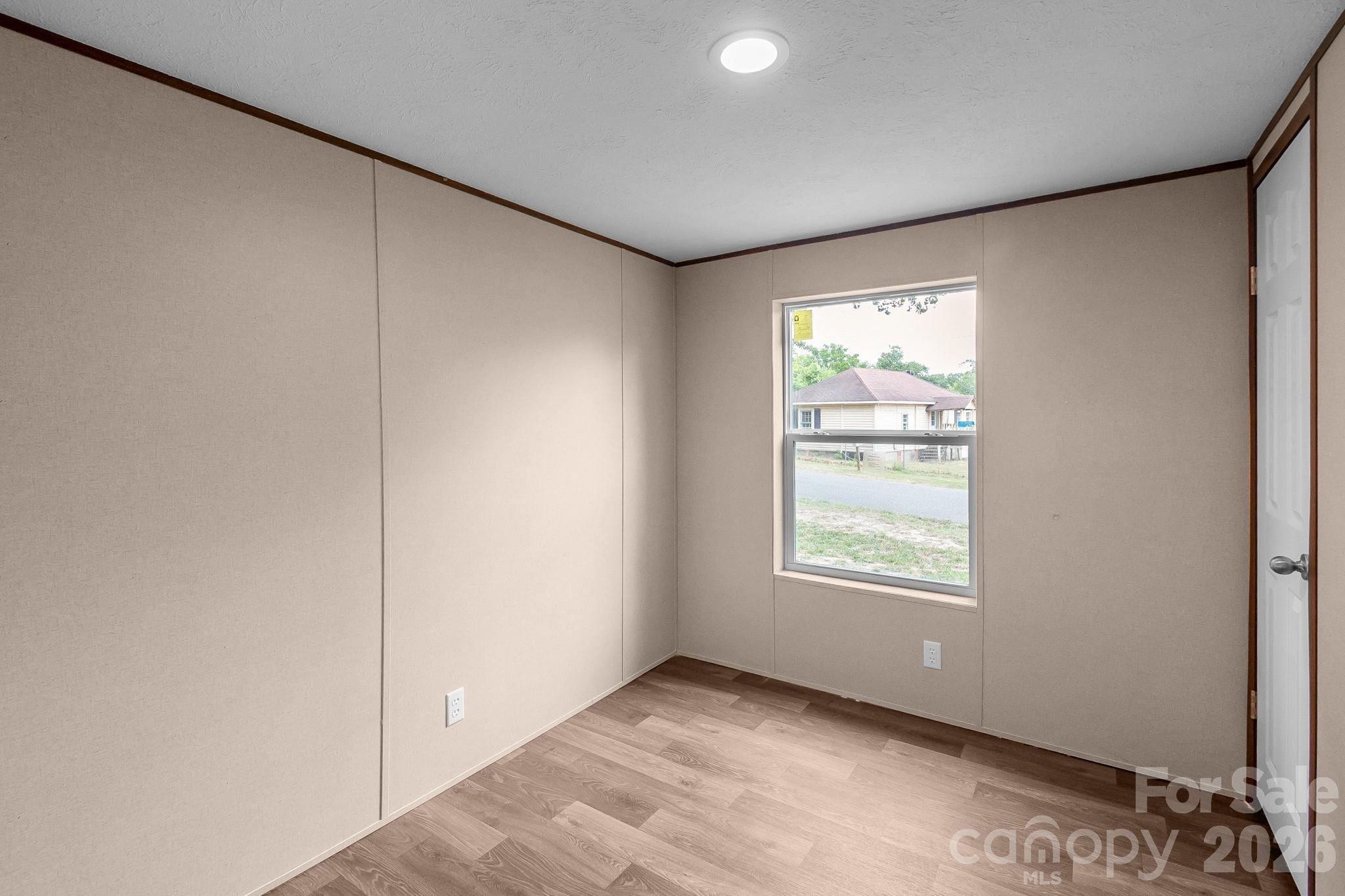 Single Family Residence at 7627 Kershaw Camden Highway, Kershaw, photo 15 of 45