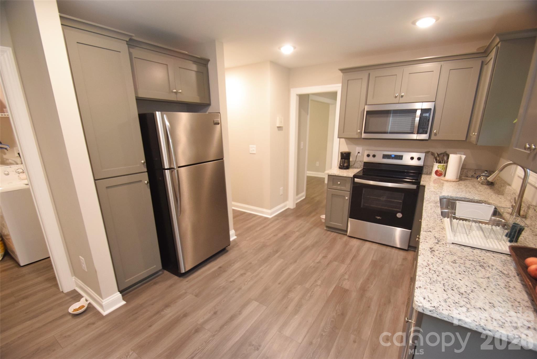 Single Family Residence at 921 Pineridge Street SE, Concord, photo 7 of 16
