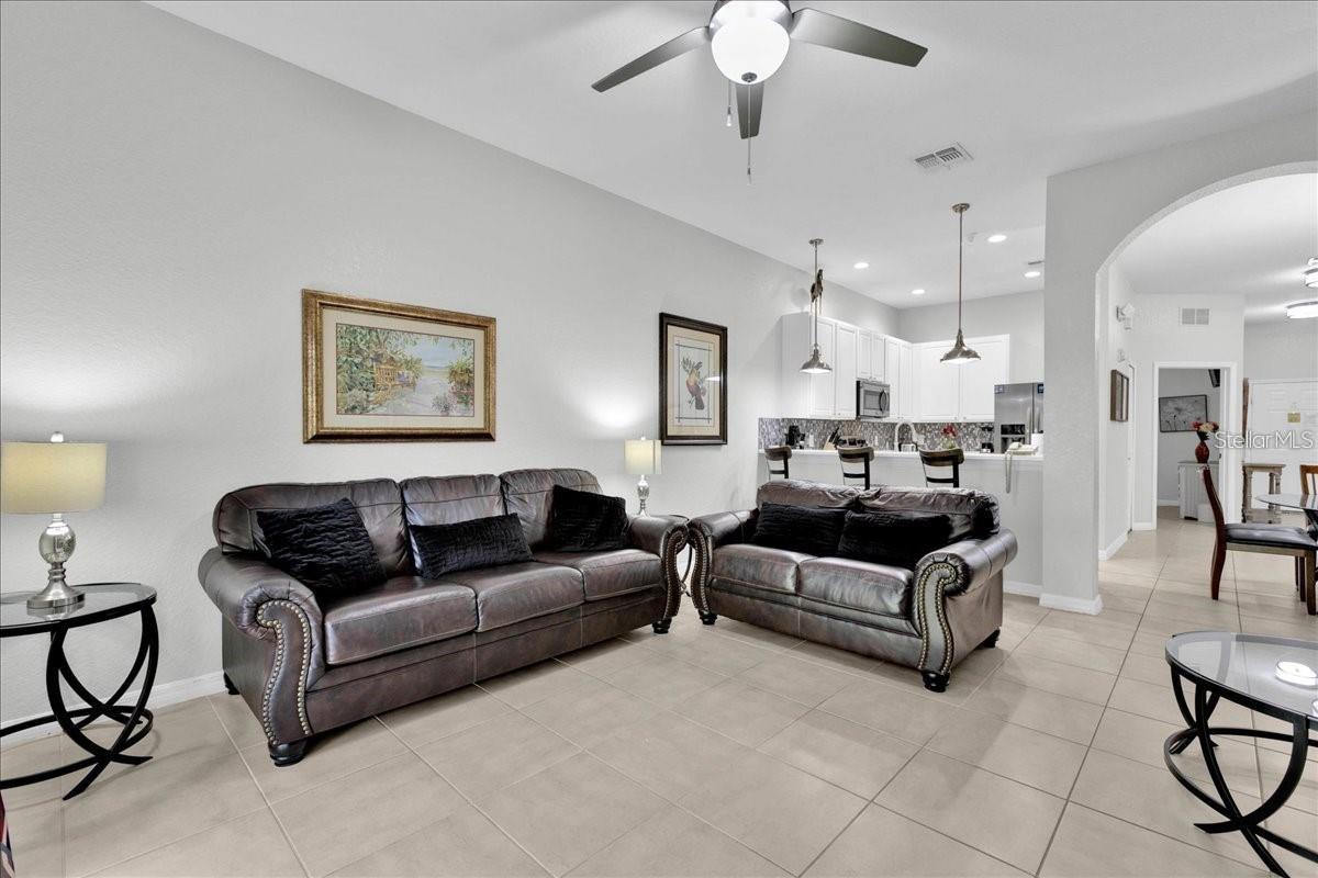 Condominium at 103 ROGUES RETREAT #22-103, DAVENPORT, photo 6 of 52