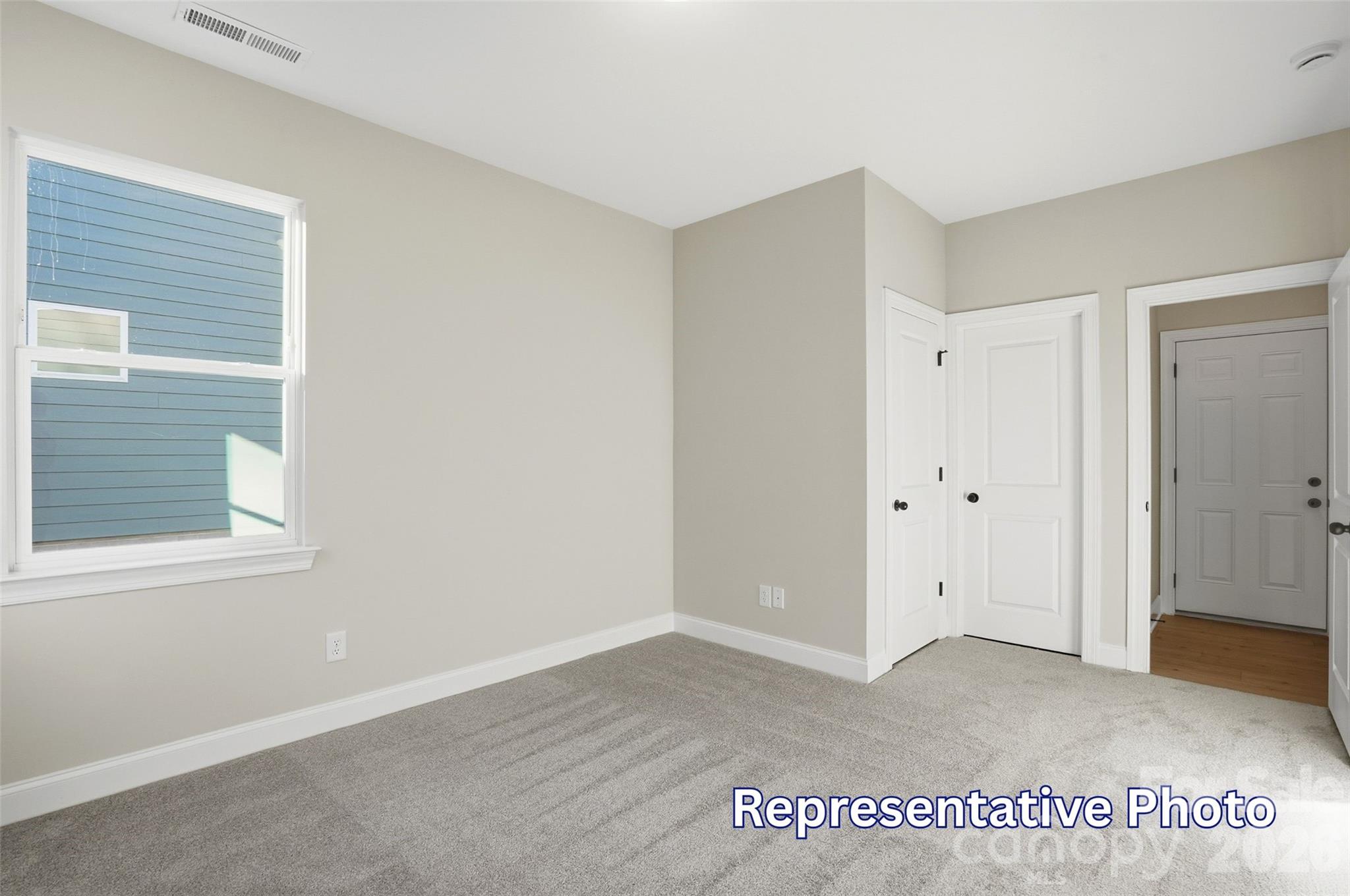 Single Family Residence at 1067 Tradition Club Street, York, photo 18 of 37