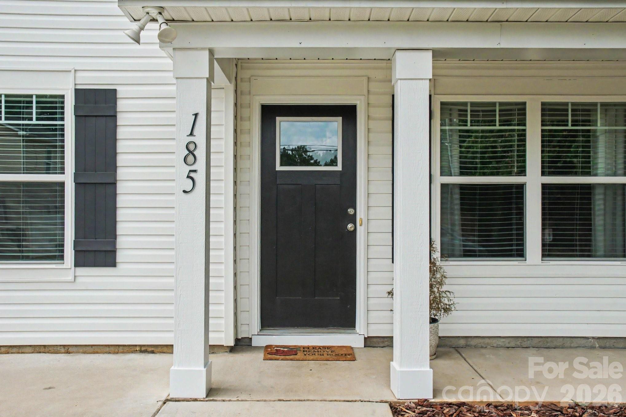 Single Family Residence at 185 Coley Street, Kannapolis, photo 2 of 32