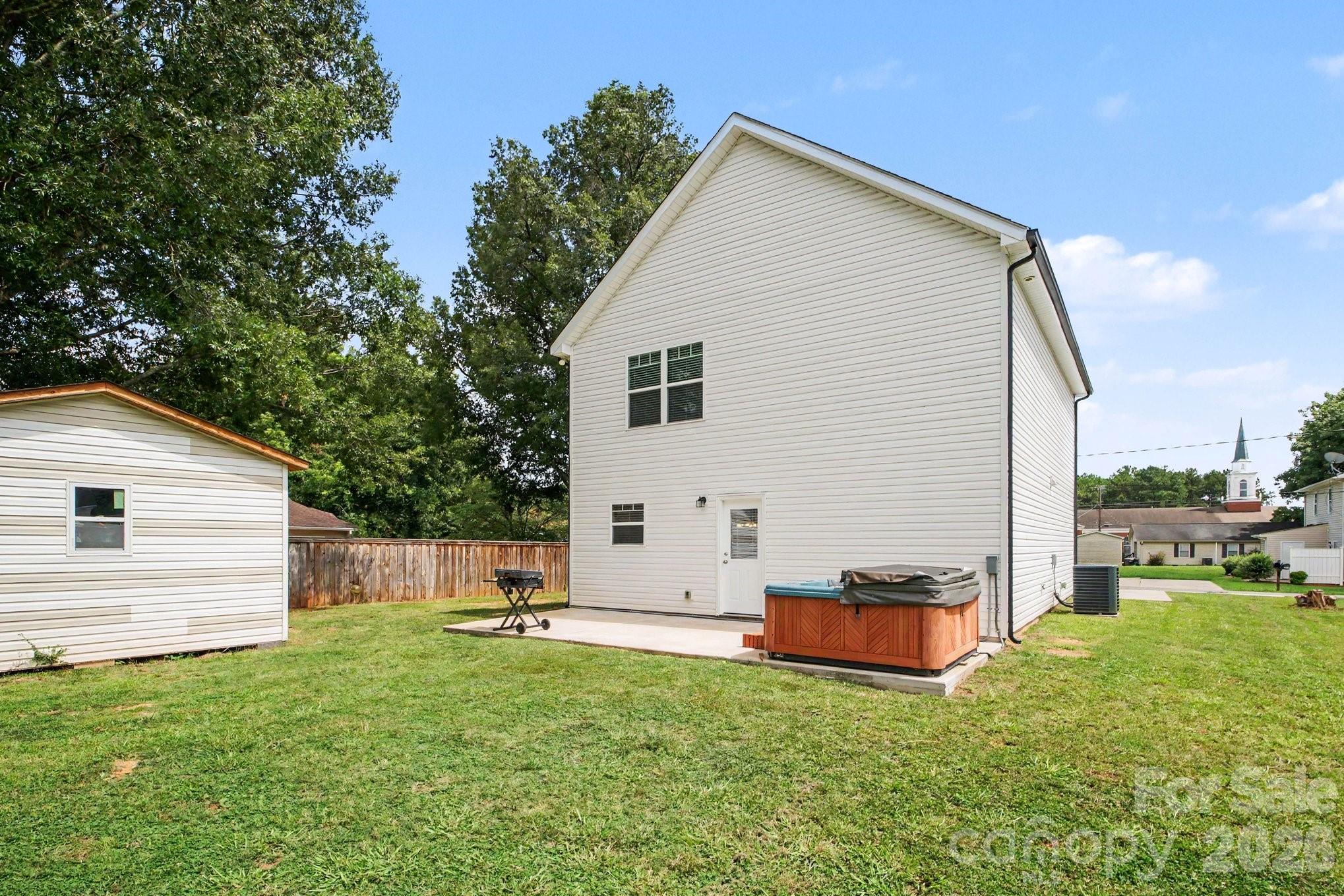 Single Family Residence at 185 Coley Street, Kannapolis, photo 28 of 32