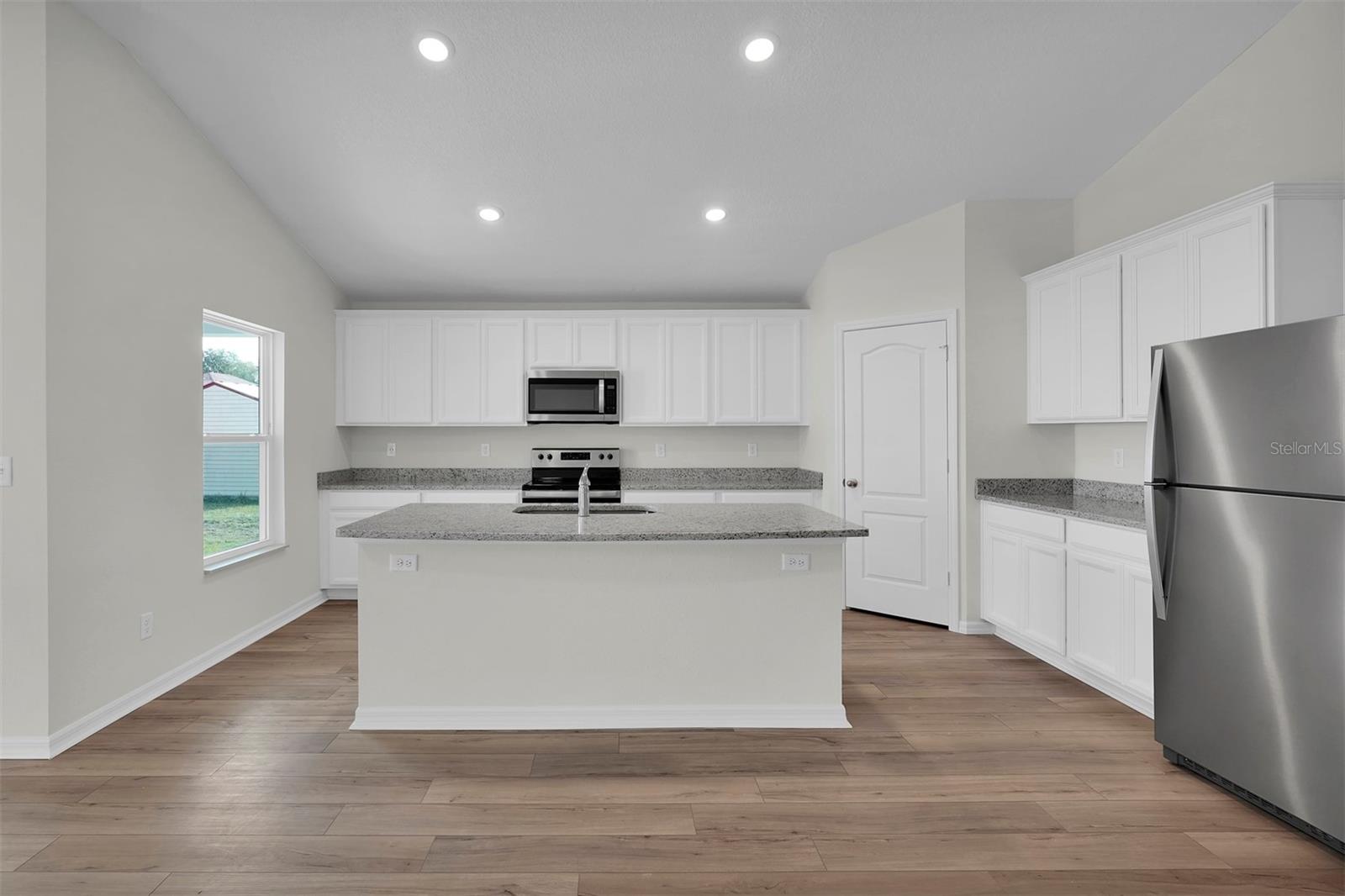 Single Family Residence at 19 PINEAPPLE DR, PALM COAST, photo 6 of 20