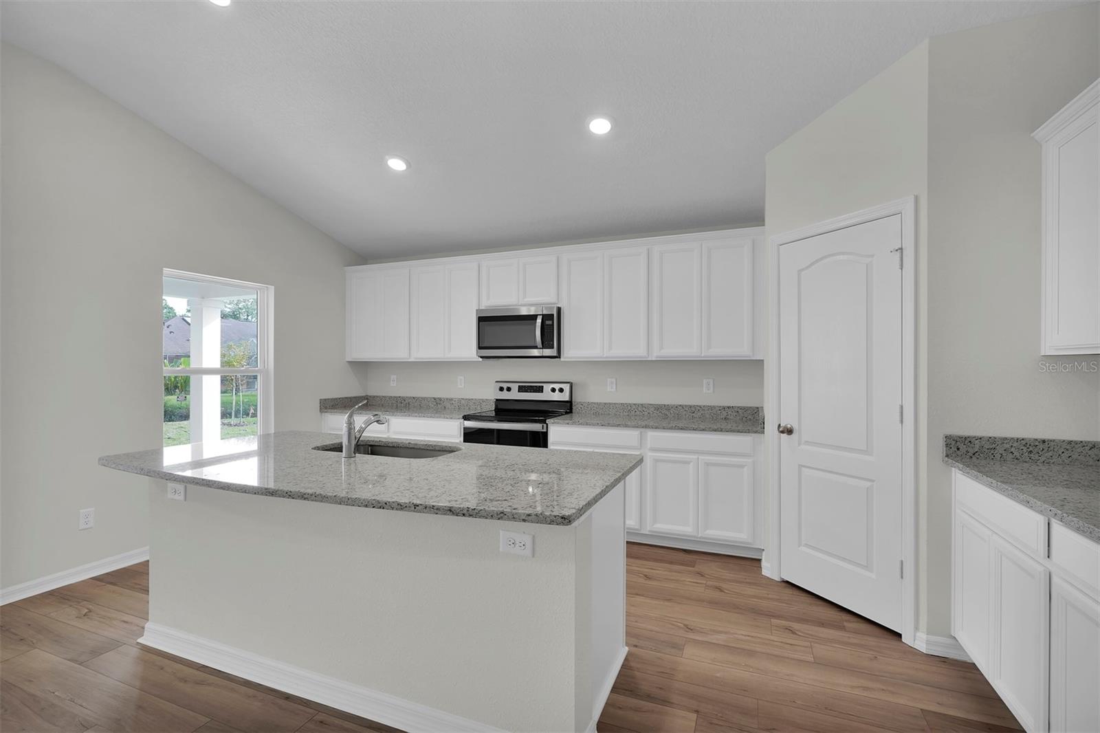 Single Family Residence at 19 PINEAPPLE DR, PALM COAST, photo 9 of 20
