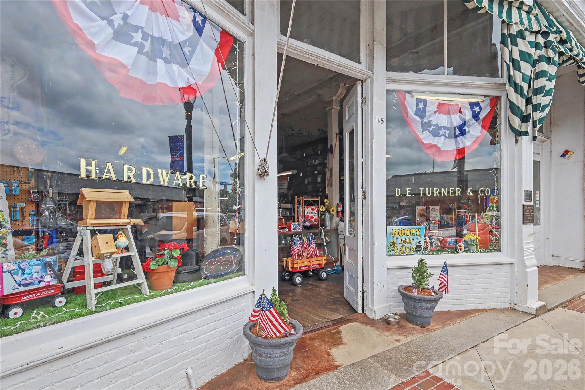 Retail at 111-115 N Main Street, Mooresville, photo 5 of 41