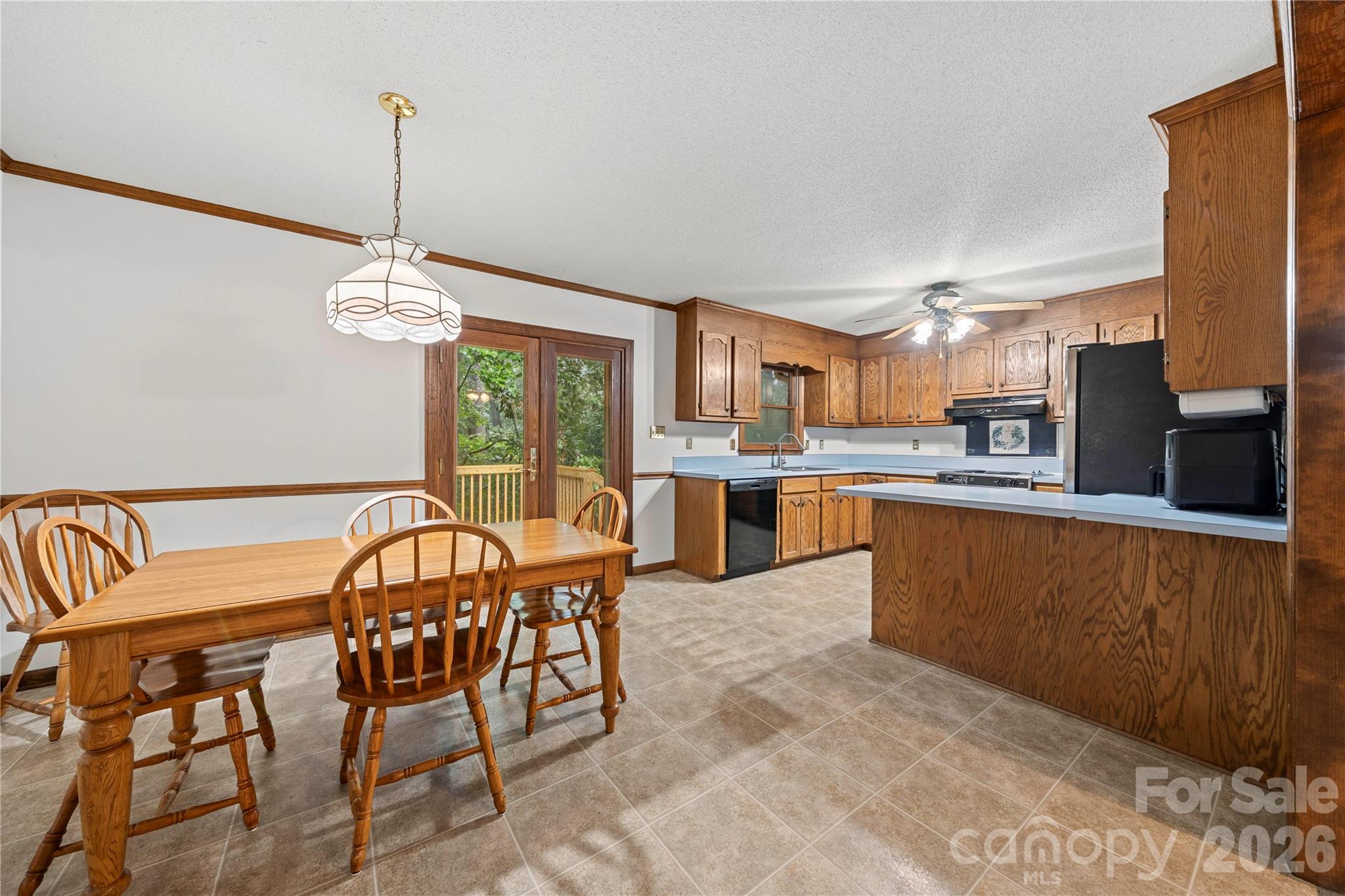 Single Family Residence at 101 Magnolia Drive, Mount Holly, photo 11 of 32