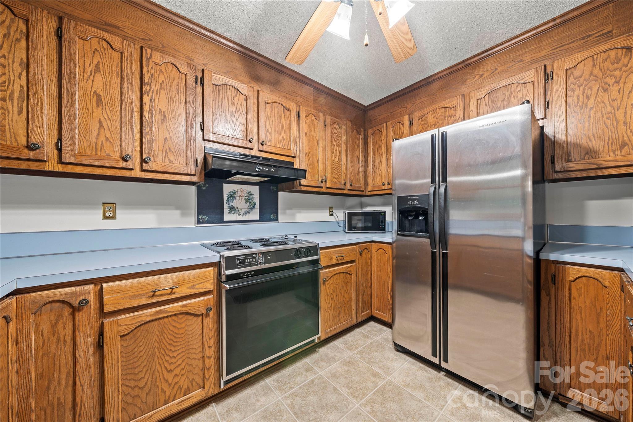 Single Family Residence at 101 Magnolia Drive, Mount Holly, photo 14 of 32