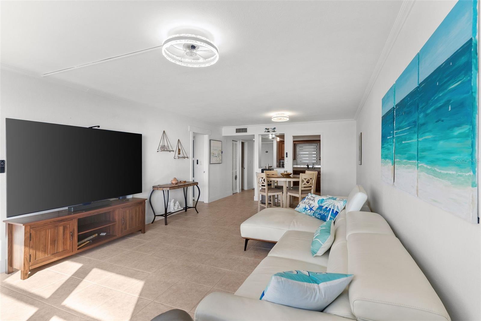 Condominium at 1230 GULF BLVD #1204, CLEARWATER, photo 9 of 45