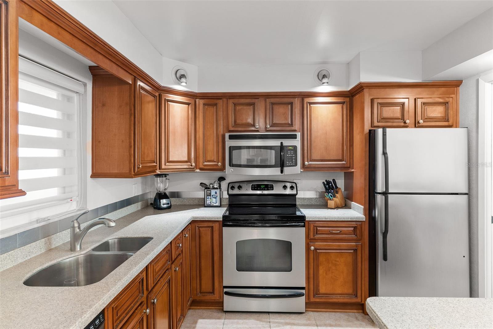 Condominium at 1230 GULF BLVD #1204, CLEARWATER, photo 14 of 45