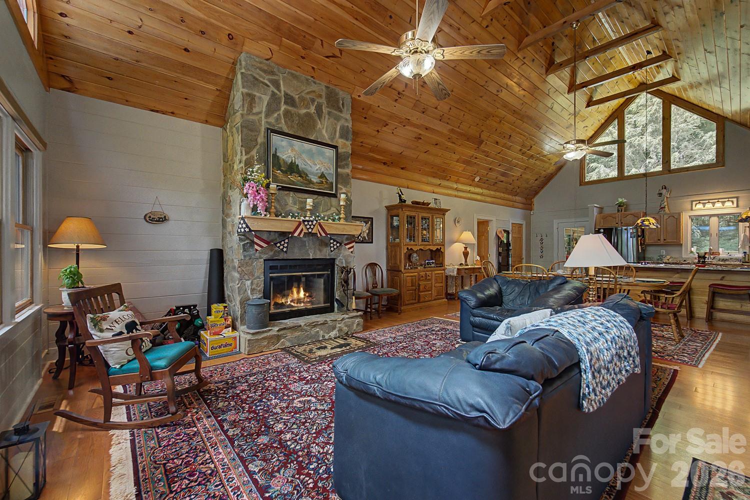 Single Family Residence at 760 Woody Lane, Waynesville, photo 9 of 24