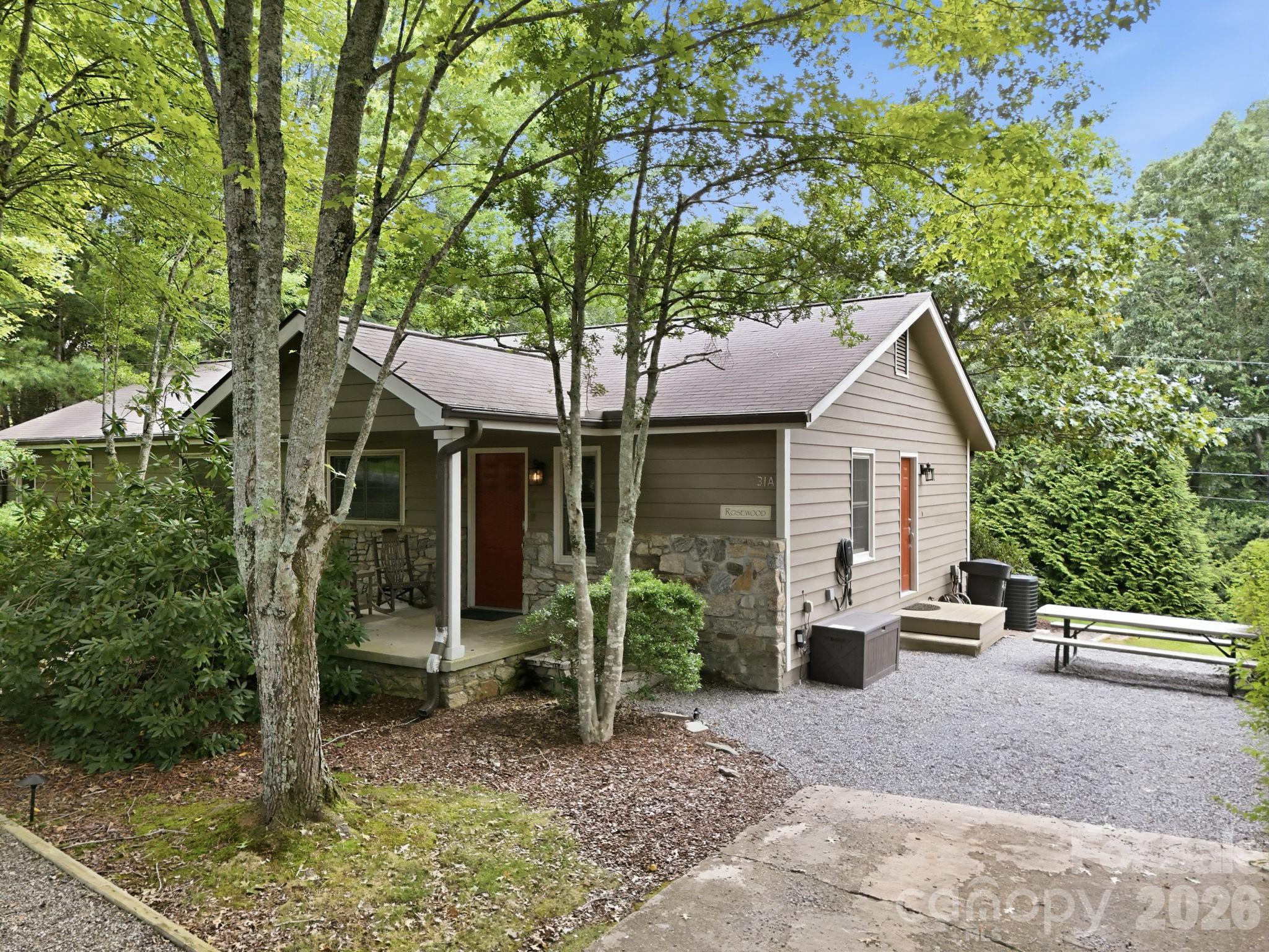 31 A Brown Rd - 27,29 & 31 A/B Brown Road, Asheville