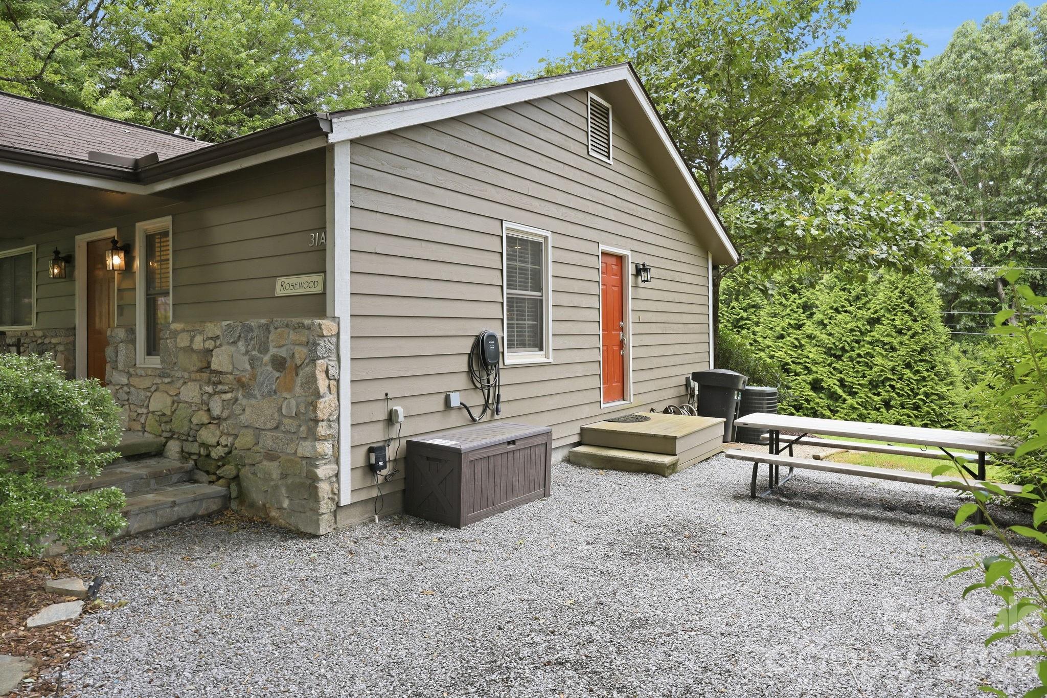 31 A Brown Rd - 27,29 & 31 A/B Brown Road, Asheville