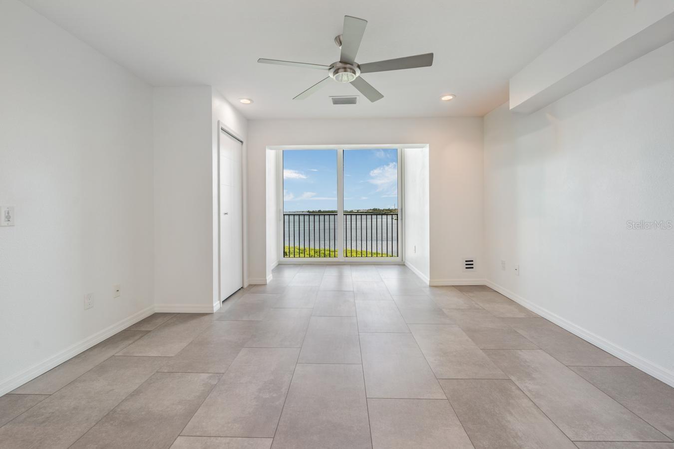 Master #1 with Direct Gulf Views - 243 MARINER DR #243, TARPON SPRINGS