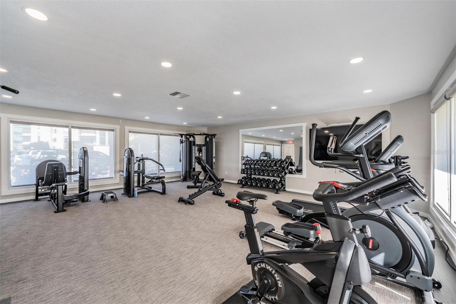 All the Necessary Equipment for your Daily Workout - 243 MARINER DR #243, TARPON SPRINGS