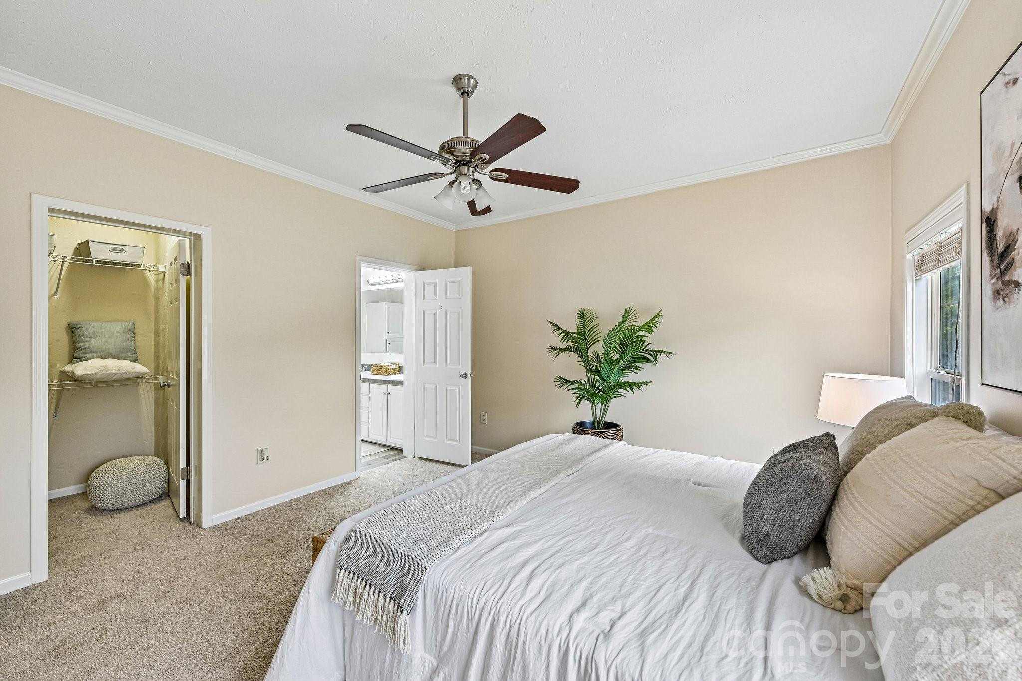 Single Family Residence at 108 Grand Acres Lane, Maiden, photo 13 of 39