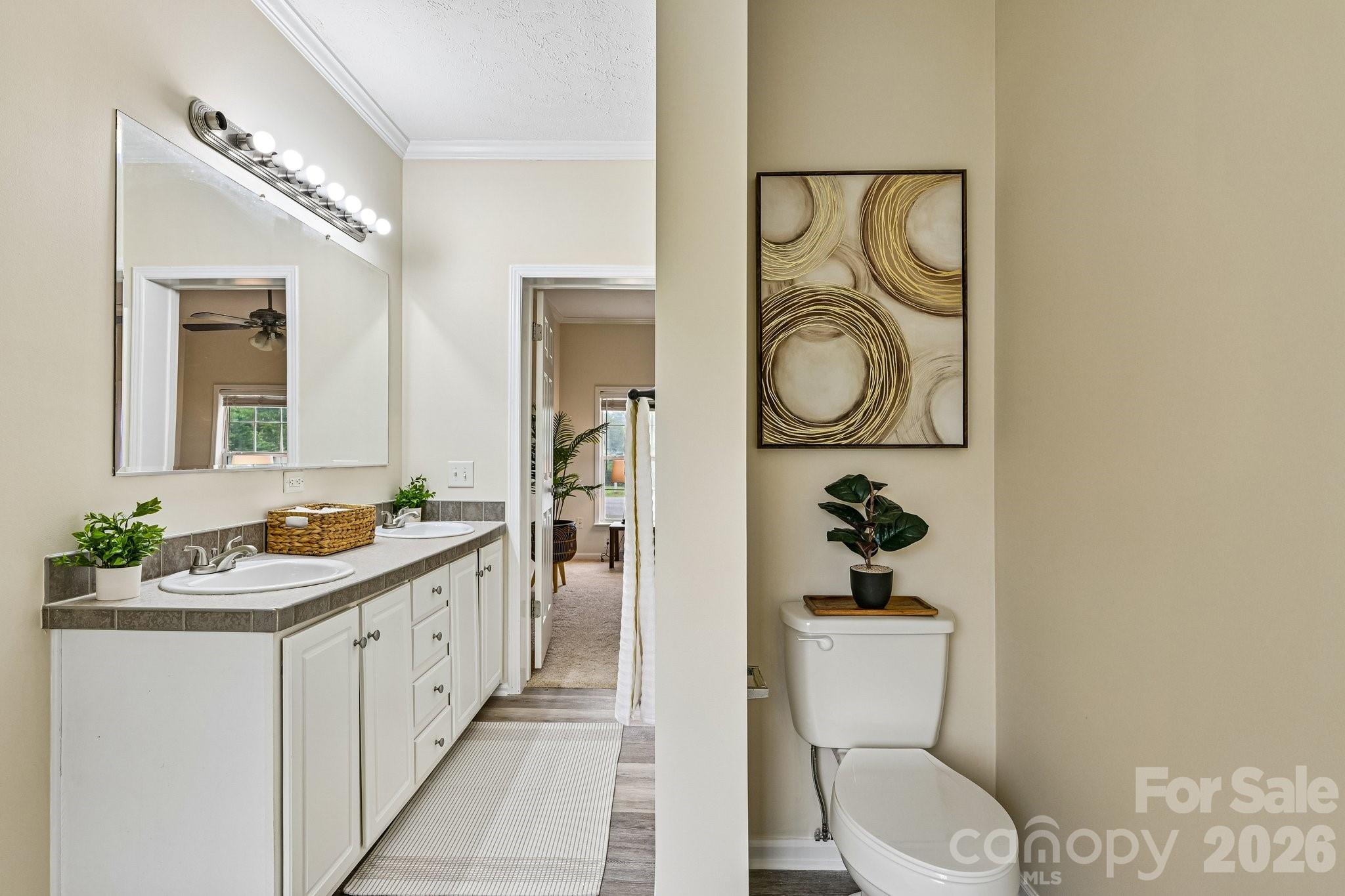 Single Family Residence at 108 Grand Acres Lane, Maiden, photo 16 of 39