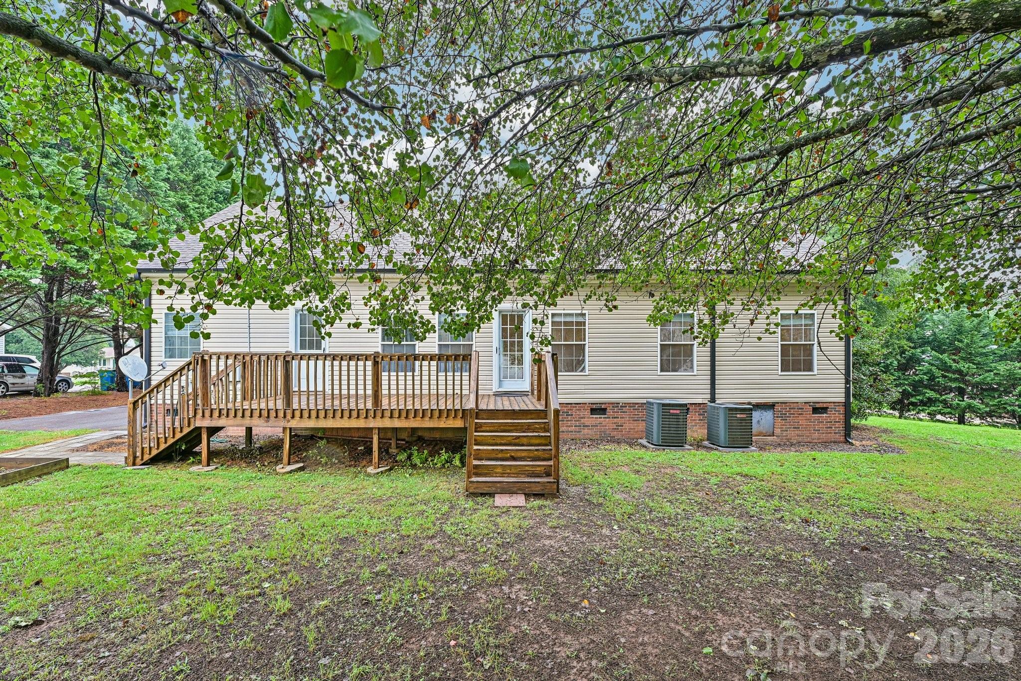 Single Family Residence at 108 Grand Acres Lane, Maiden, photo 35 of 39