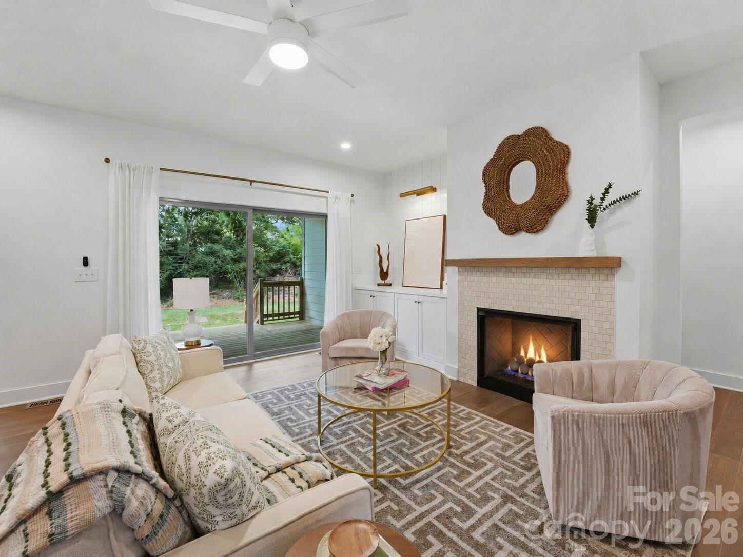 Living room. - 2315 Chateau Court, Matthews