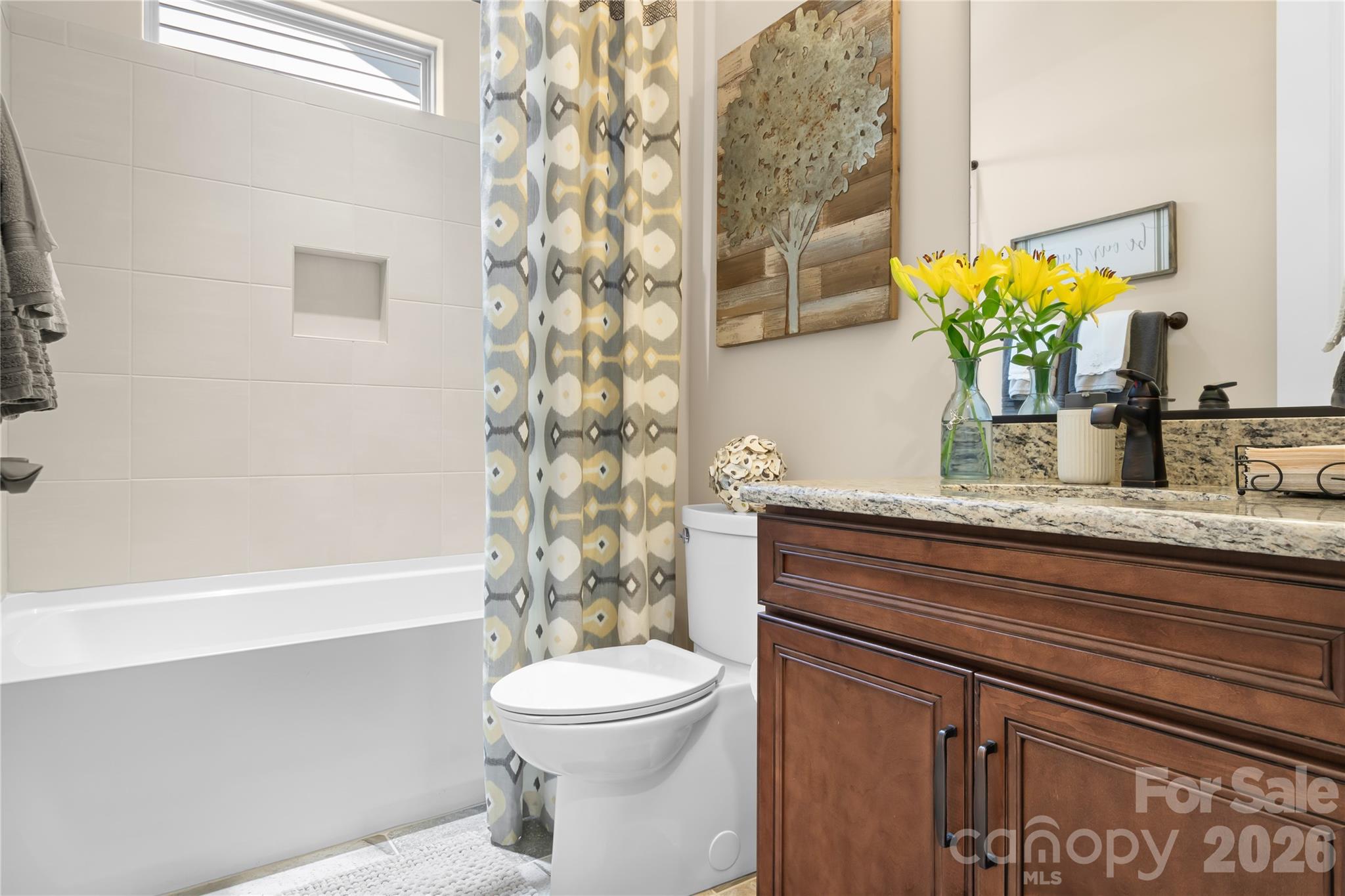 Single Family Residence at 7142 Hanging Rock Court, Denver, photo 9 of 46