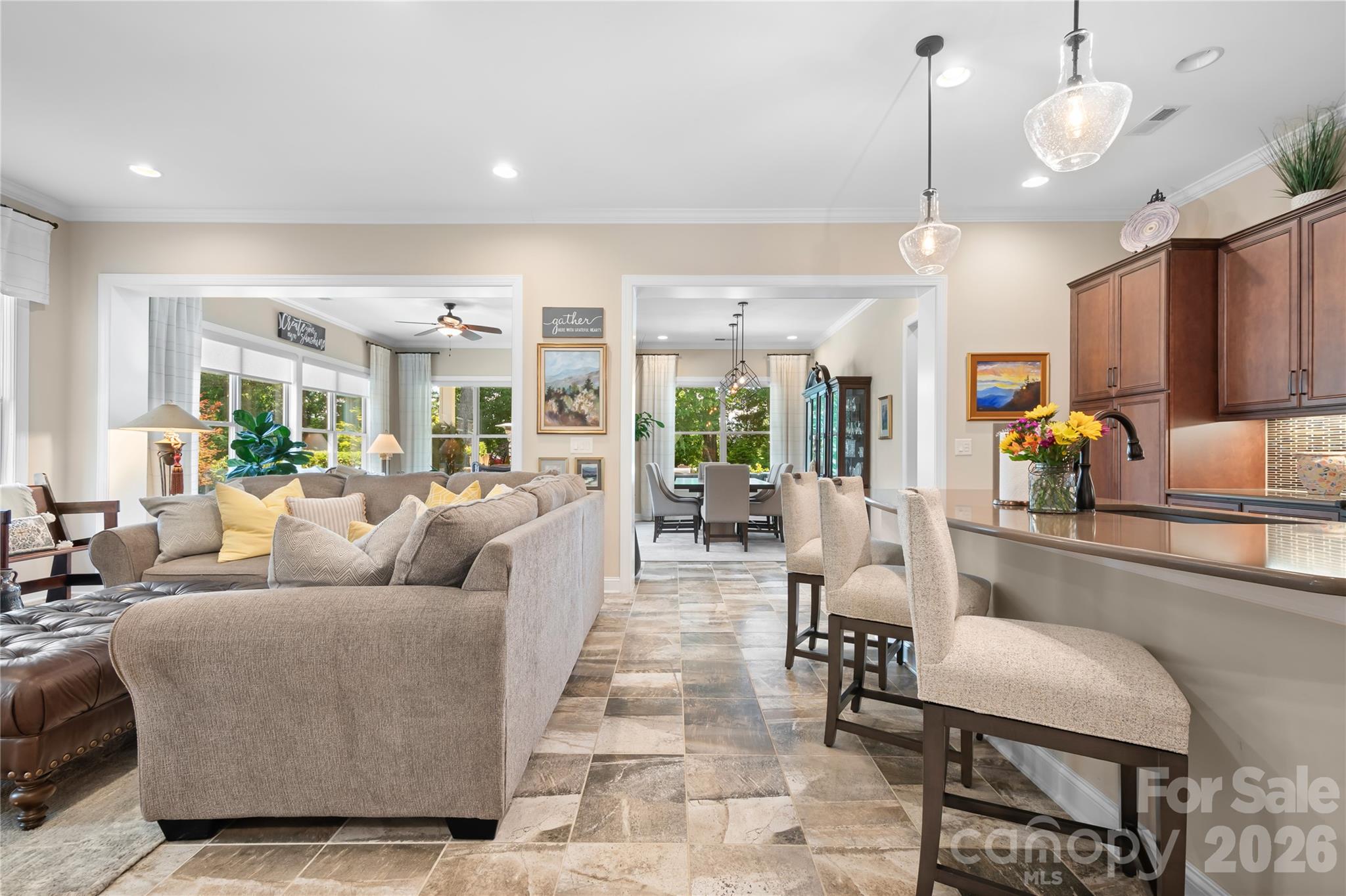 Single Family Residence at 7142 Hanging Rock Court, Denver, photo 11 of 46