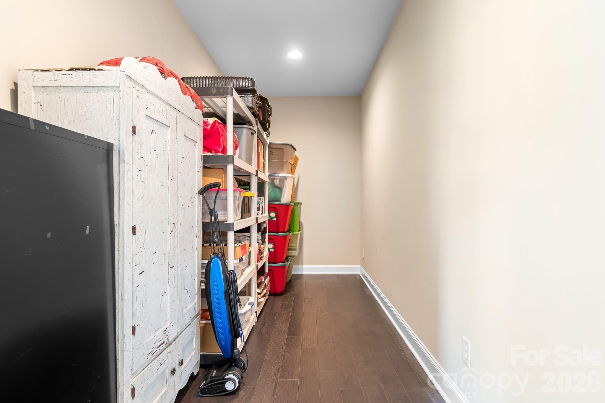 Single Family Residence at 7142 Hanging Rock Court, Denver, photo 30 of 46