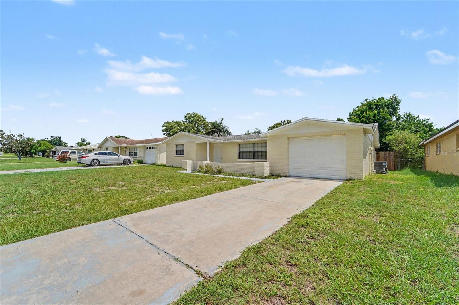 Single Family Residence at 5102 SCHOOL RD, NEW PORT RICHEY, photo 3 of 19