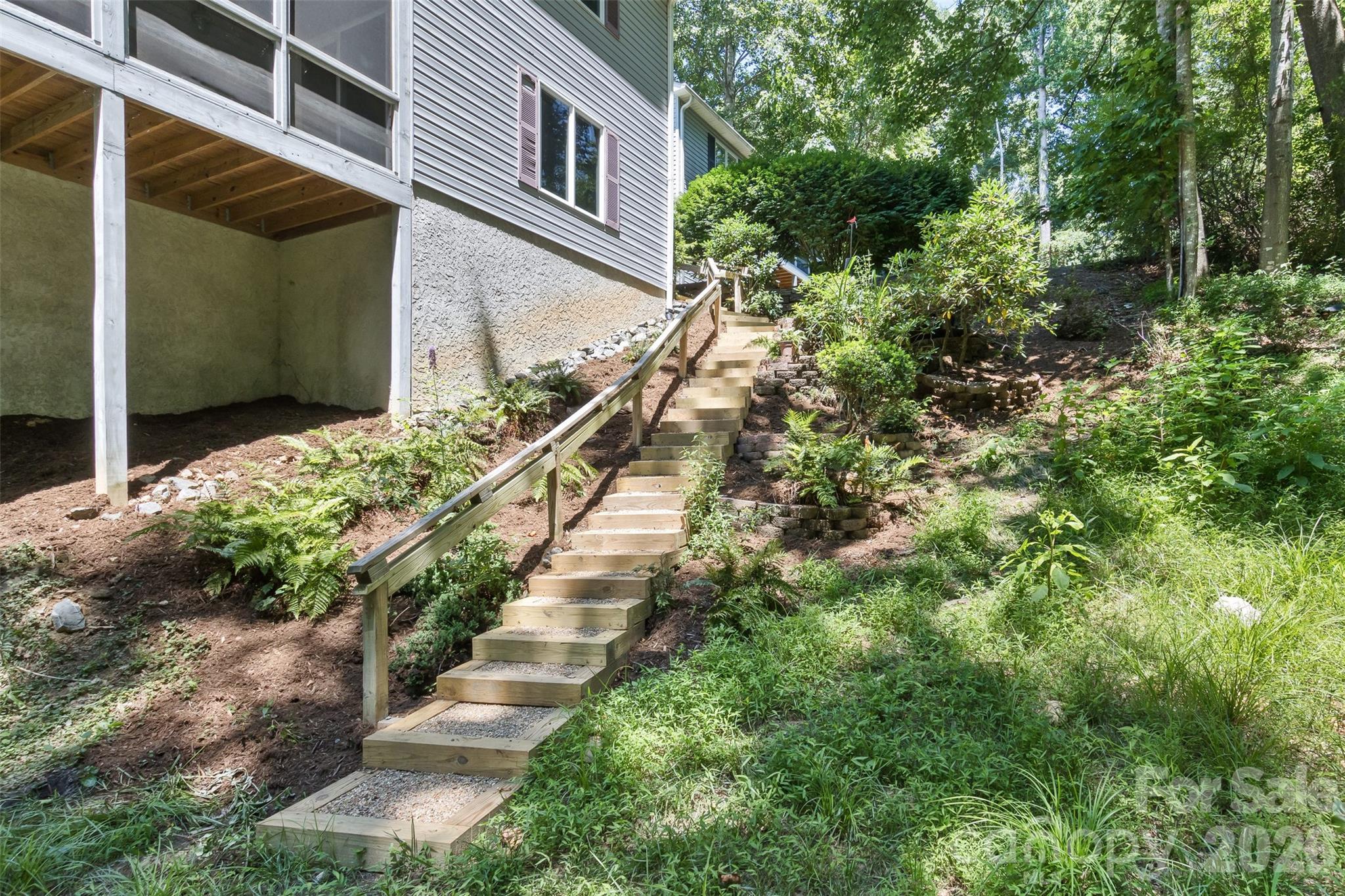 Stairs to Green Space - 100 Titleist Way, Hendersonville