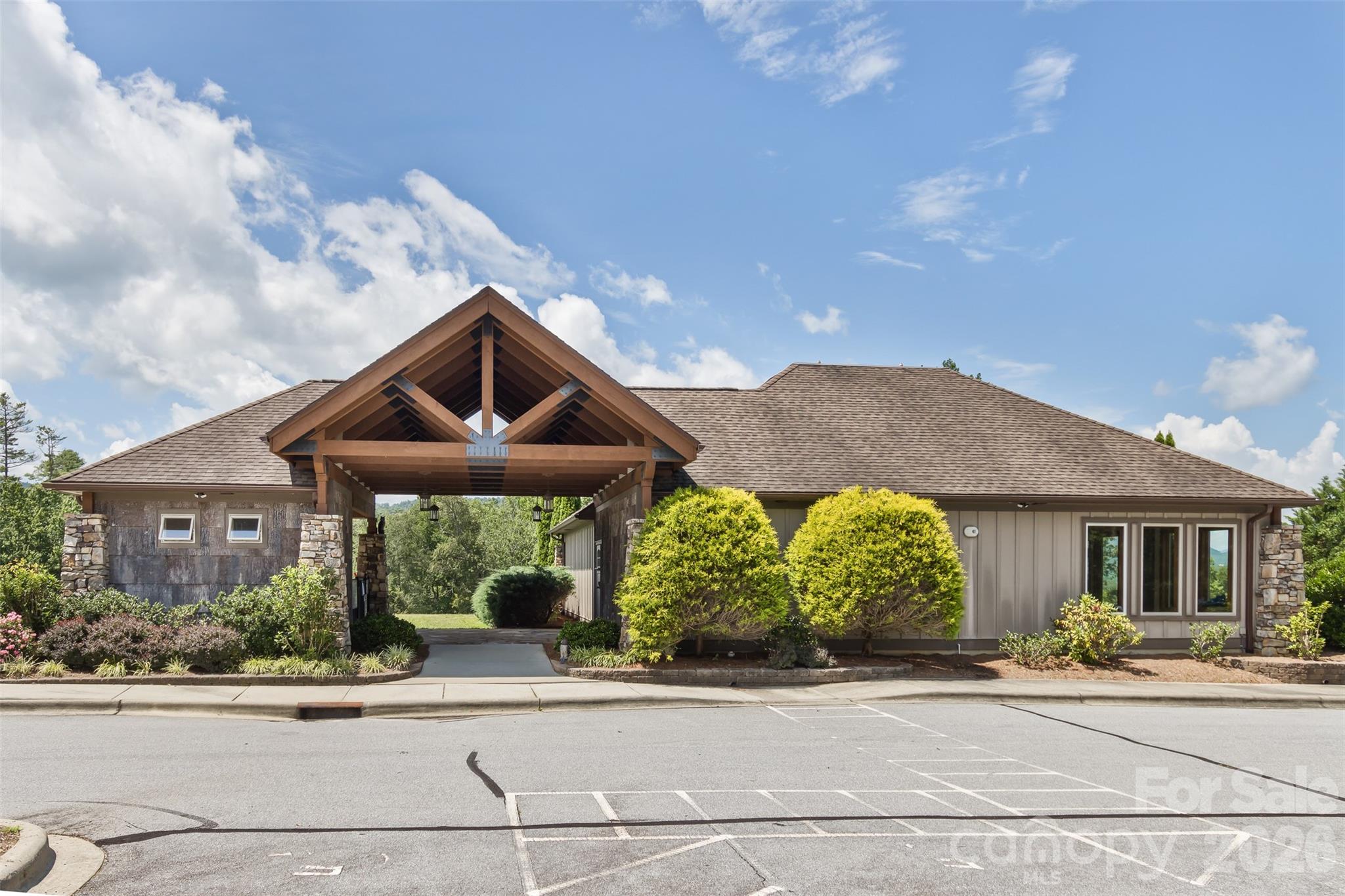 Fitness Center w/Views - 100 Titleist Way, Hendersonville