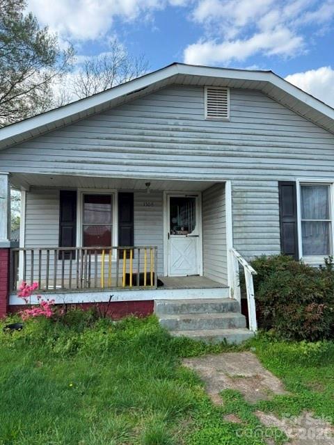 Single Family Residence at 1506 Moose Road, Kannapolis, photo 3 of 9