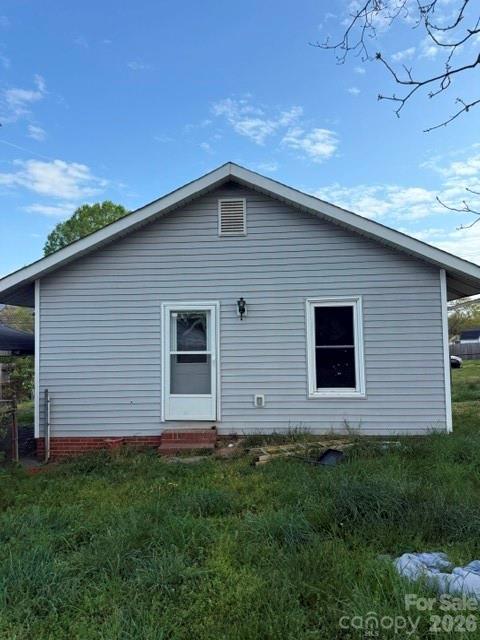 Single Family Residence at 1506 Moose Road, Kannapolis, photo 5 of 9