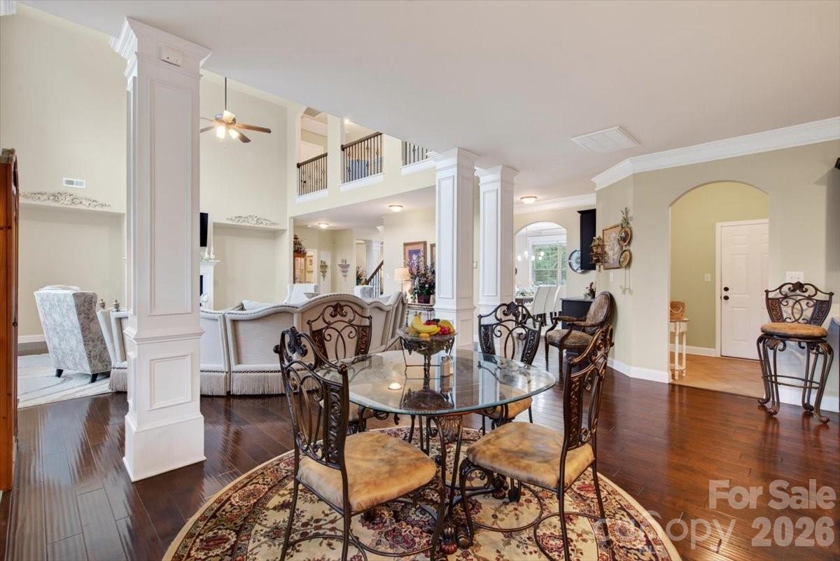 Single Family Residence at 10515 Sweethaven Lane, Harrisburg, photo 19 of 48