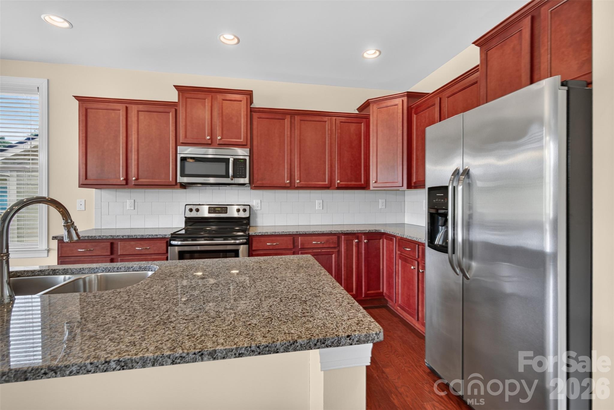 Kitchen with granite - 127 Johnson Manor Street, Mooresville