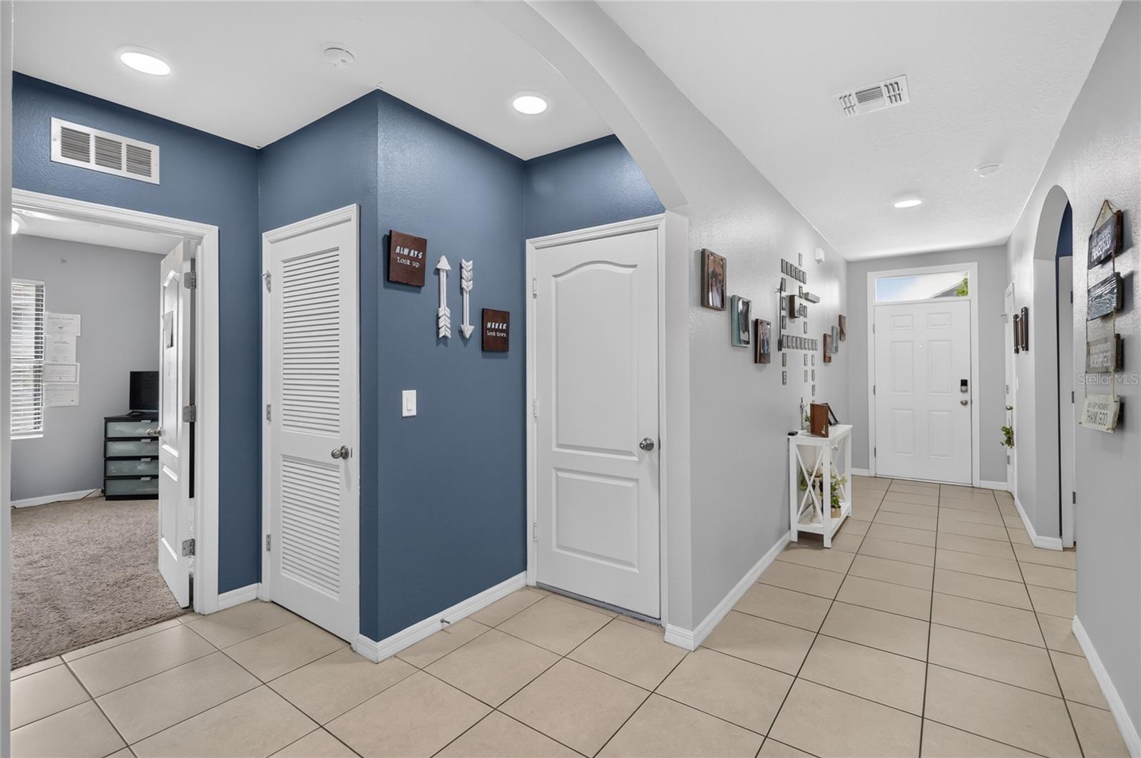 Single Family Residence at 248 LUDISIA LOOP, DAVENPORT, photo 11 of 59