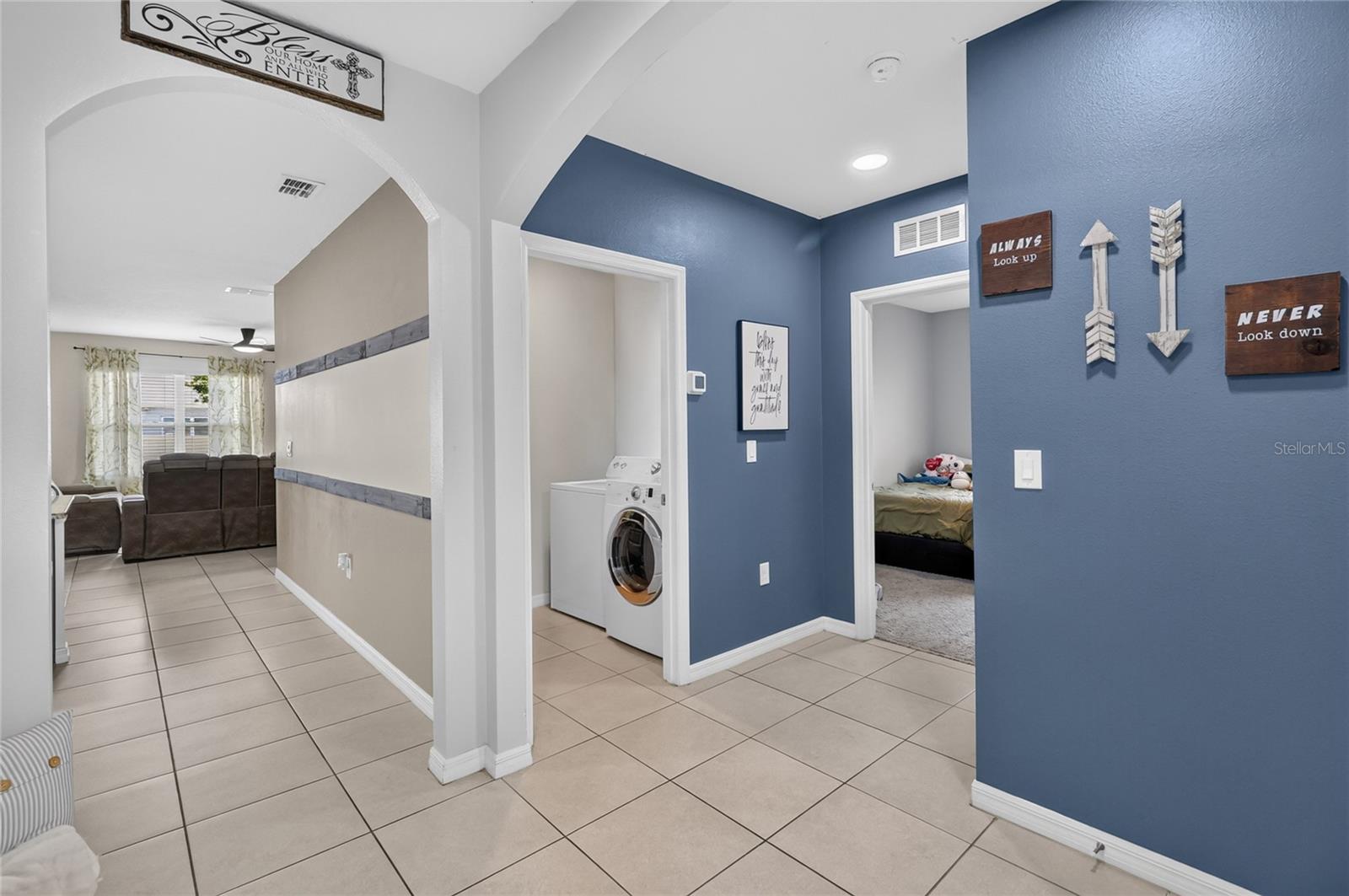 Single Family Residence at 248 LUDISIA LOOP, DAVENPORT, photo 13 of 59