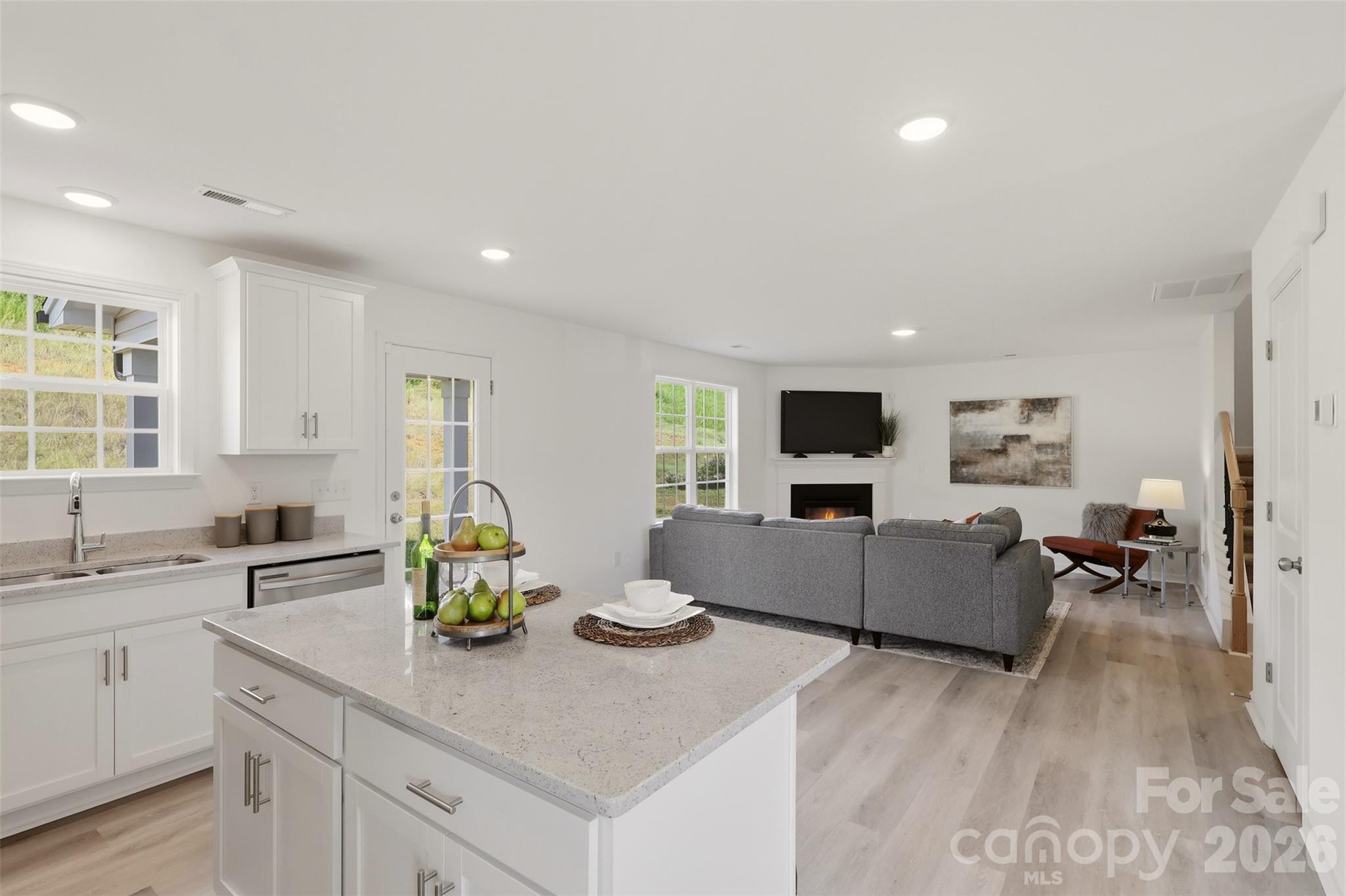 Single Family Residence at 239 Waylon Court, Lexington, photo 3 of 29