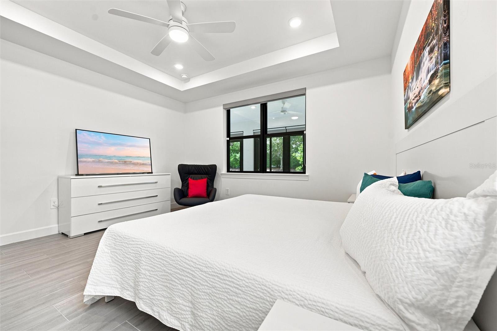 PRIMARY BED - 6713 ALSTEAD CIR, BRADENTON