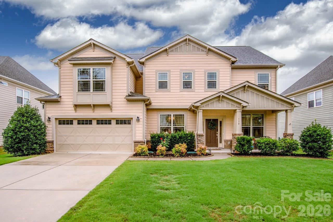Gorgeous home on a flat lot - 130 Eagles Landing Drive, Mooresville